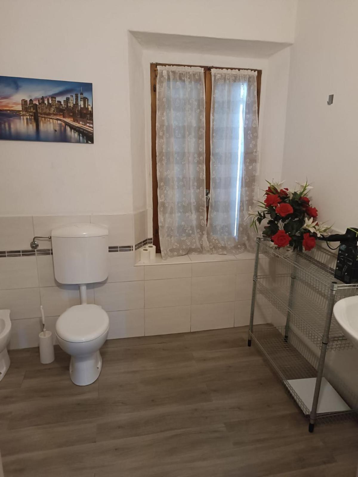 Mono Checkin A Richiesta Hotel Parma Luaran gambar